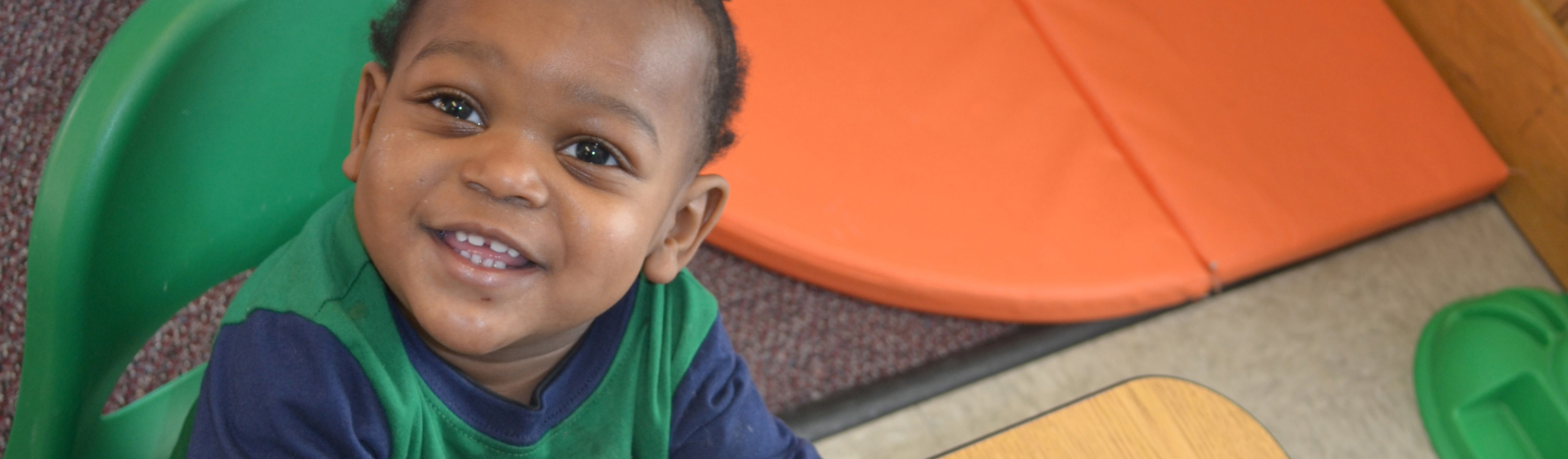Giggly Hugs: Waukesha Child Care Infant through Age 12 Programs